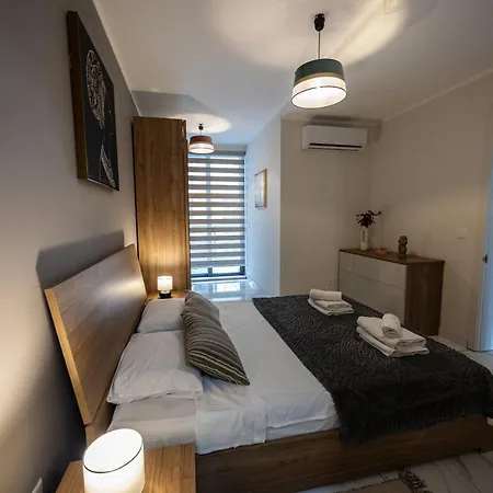 2-bed In With Sea And Country View