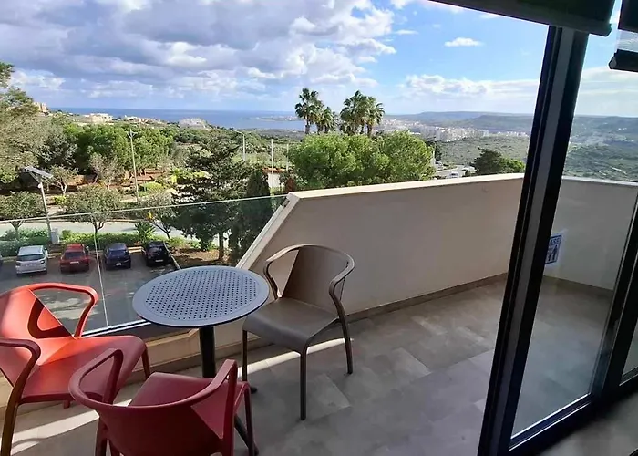 2-bed In With Sea And Country View *