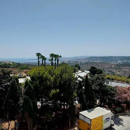 2-bed In With Sea And Country View מליאהה